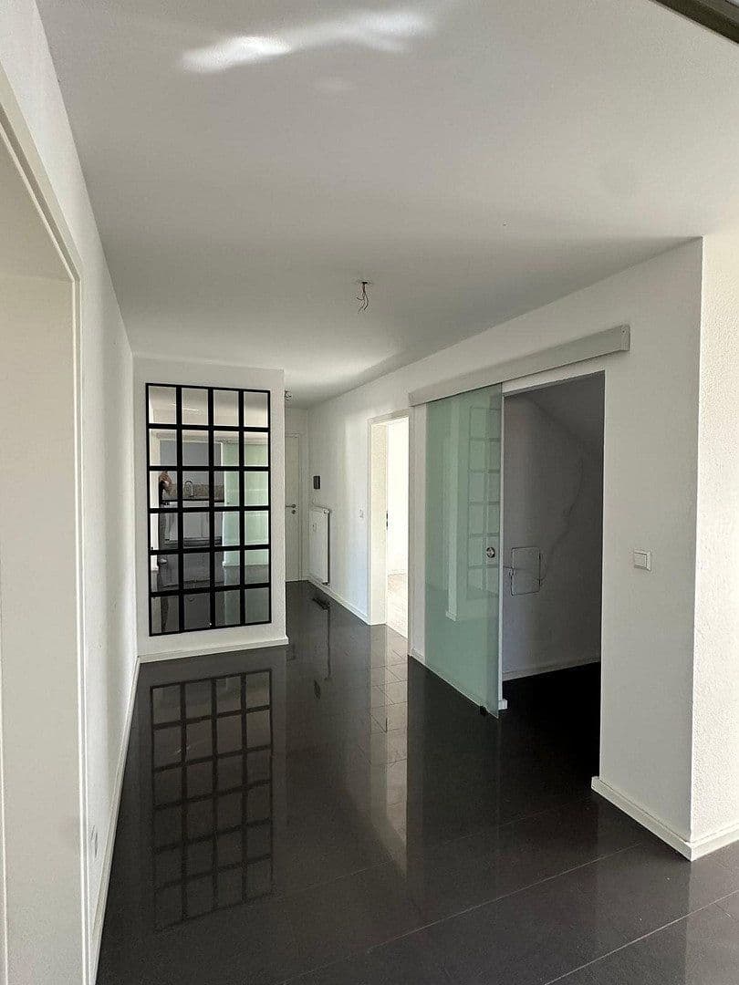 2 bedroom with open-plan kitchen flat to rent, 90 m², Wendelinusstraße 6, Sandhausen, Baden-Württemberg 2 bedroom with open-plan kitchen flat to rent, 90 m², Wendelinusstraße 6, Sandhausen, Baden-Württemberg