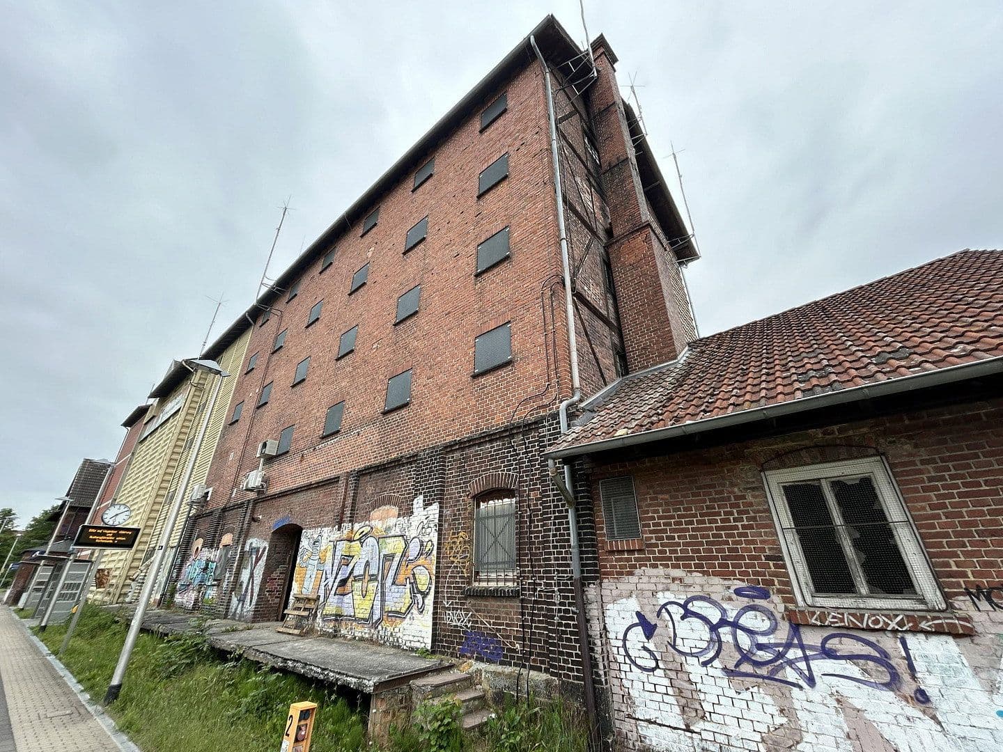 non-residential property for sale, 746 m², An der Bahn 11, Zierenberg, Hesse non-residential property for sale, 746 m², An der Bahn 11, Zierenberg, Hesse