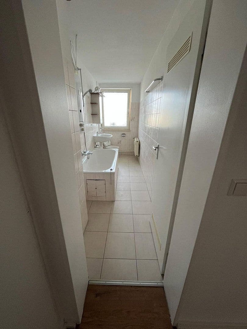 2 bedroom flat to rent, 63 m², Kaiser-Wilhelm-Strasse 21, Ludwigshafen, Rhineland-Palatinate 2 bedroom flat to rent, 63 m², Kaiser-Wilhelm-Strasse 21, Ludwigshafen, Rhineland-Palatinate