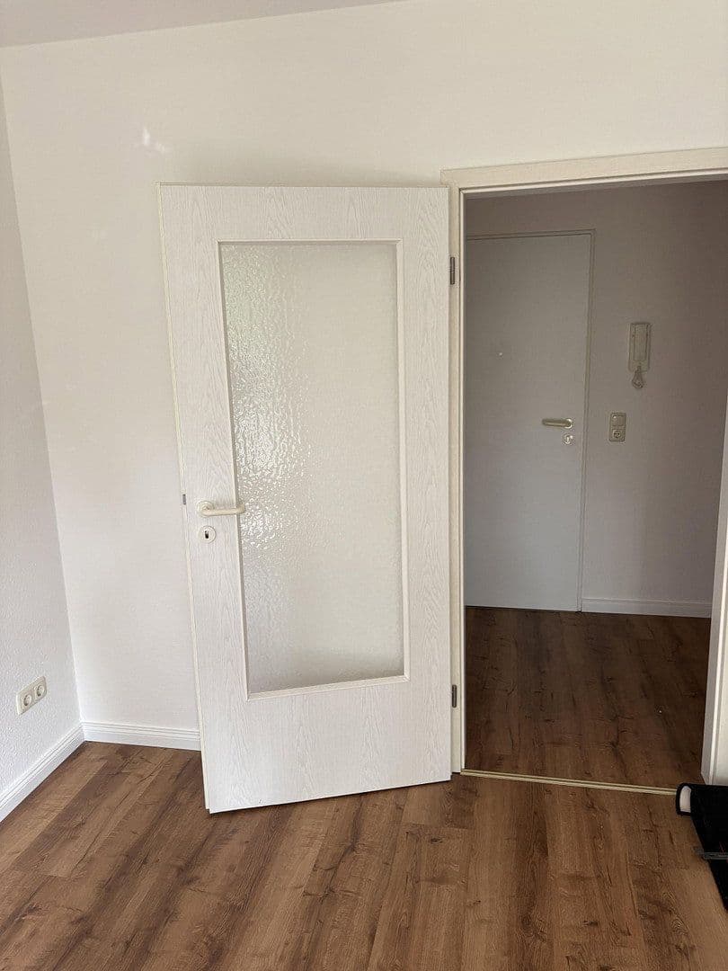 1 bedroom with open-plan kitchen flat to rent, 60 m², Bertha von Suttner Str.10, Lüneburg, Lower Saxony 1 bedroom with open-plan kitchen flat to rent, 60 m², Bertha von Suttner Str.10, Lüneburg, Lower Saxony
