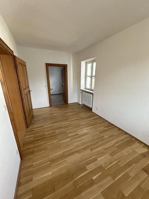 house to rent, 190 m², An den Linden 14, Mühlhausen, Bavaria house to rent, 190 m², An den Linden 14, Mühlhausen, Bavaria