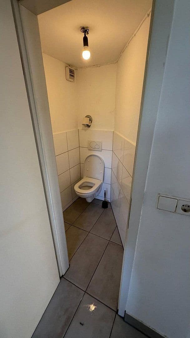 1 bedroom flat to rent, 30 m², Stuttgart, Baden-Württemberg 1 bedroom flat to rent, 30 m², Stuttgart, Baden-Württemberg