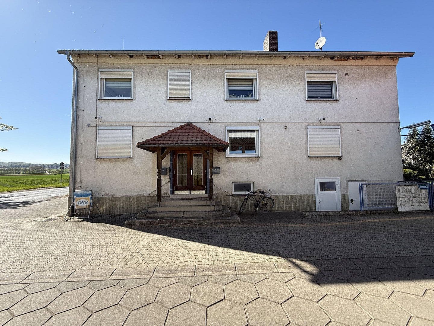house for sale, 215 m², Frankfurter Straße 22, Borken (Hessen), Hesse house for sale, 215 m², Frankfurter Straße 22, Borken (Hessen), Hesse