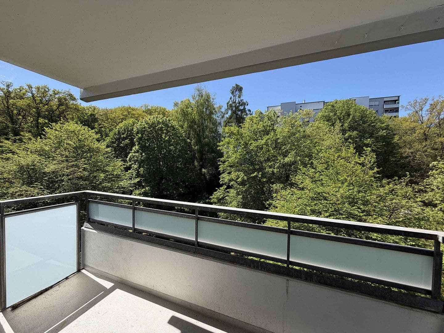 2 bedroom with open-plan kitchen flat for sale, 91 m², Waldallee 29, Eppstein, Hesse 2 bedroom with open-plan kitchen flat for sale, 91 m², Waldallee 29, Eppstein, Hesse