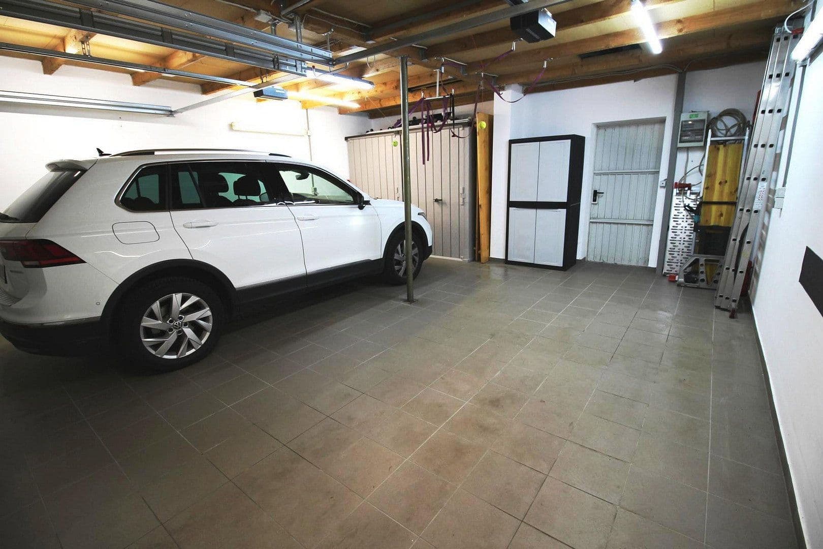 house for sale, 165 m², Immenhausen, Hesse house for sale, 165 m², Immenhausen, Hesse