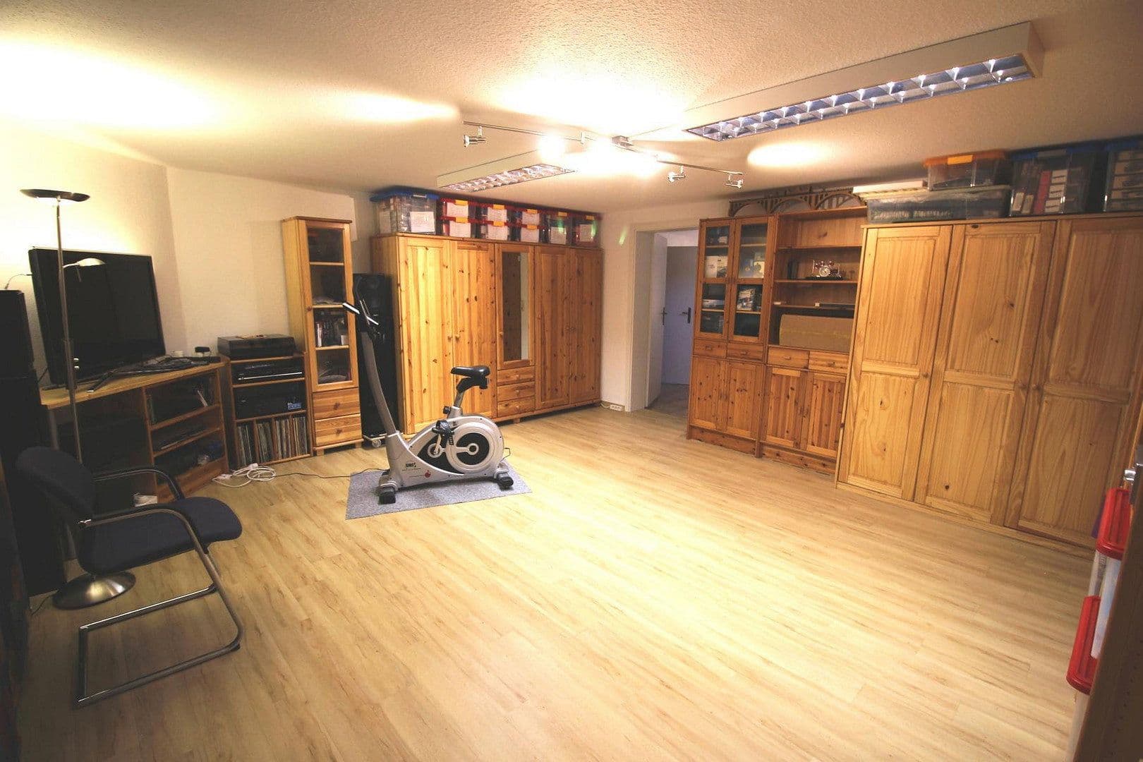 house for sale, 165 m², Immenhausen, Hesse house for sale, 165 m², Immenhausen, Hesse