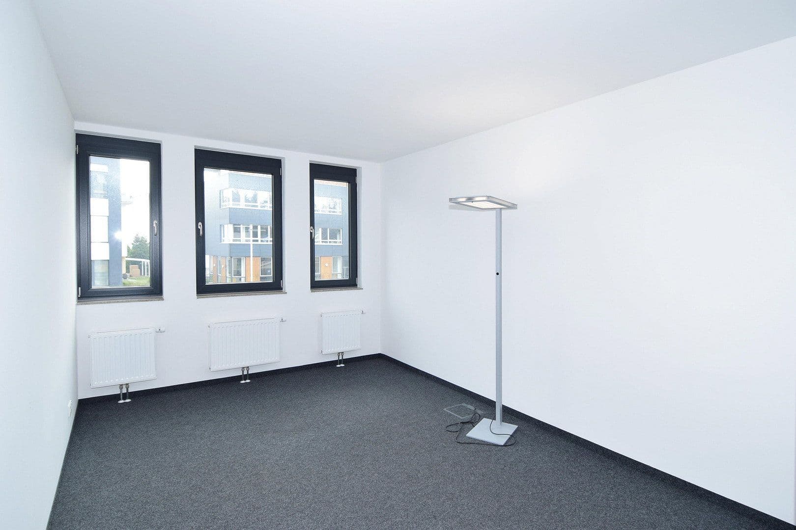 office to rent, 219 m², Lise-Meitner-Str. 7, Krailling, Bavaria office to rent, 219 m², Lise-Meitner-Str. 7, Krailling, Bavaria