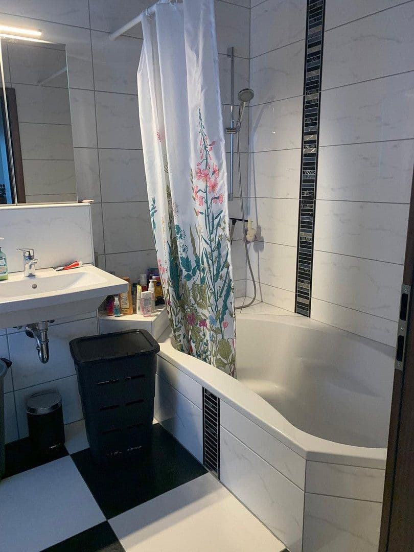3 bedroom flat to rent, 82 m², Gulbaransonstrasse 44, Schwebheim, Bavaria 3 bedroom flat to rent, 82 m², Gulbaransonstrasse 44, Schwebheim, Bavaria