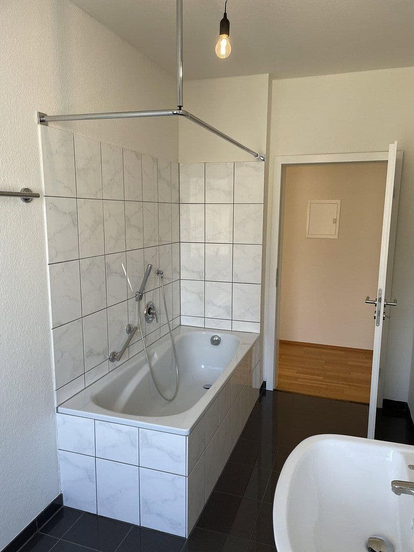 3 bedroom flat to rent, 67 m², Bahnhofstrasse 41, Andernach, Rhineland-Palatinate 3 bedroom flat to rent, 67 m², Bahnhofstrasse 41, Andernach, Rhineland-Palatinate