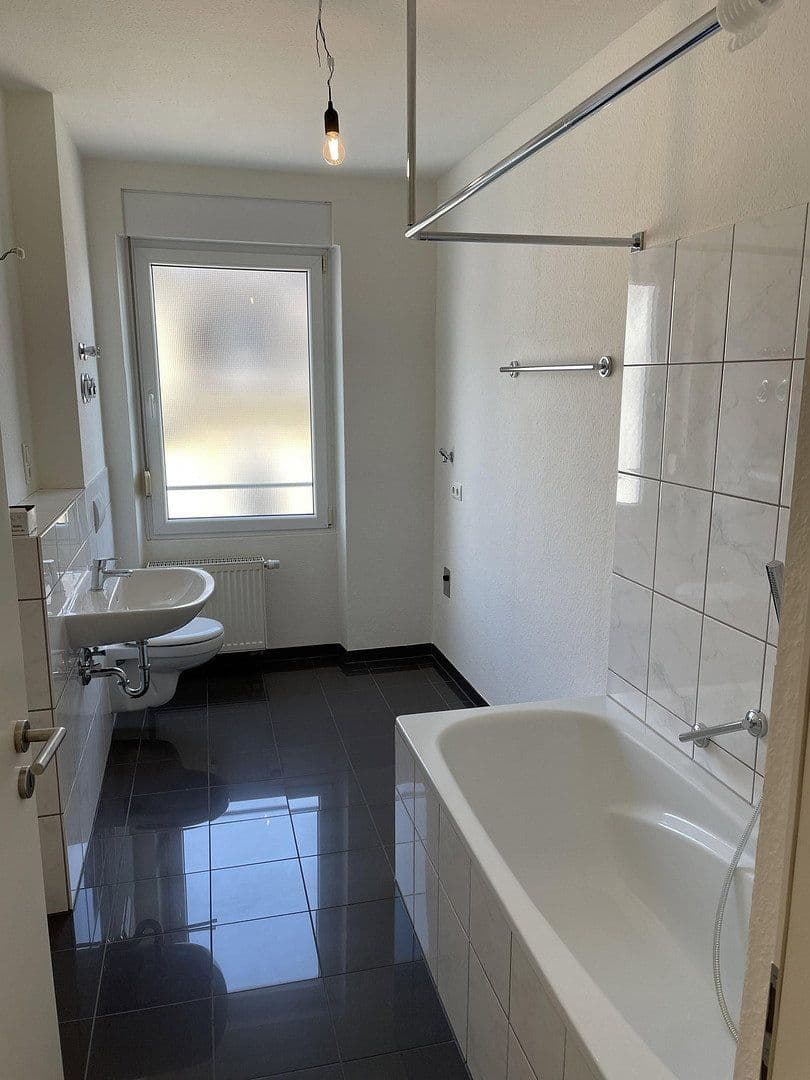3 bedroom flat to rent, 67 m², Bahnhofstrasse 41, Andernach, Rhineland-Palatinate 3 bedroom flat to rent, 67 m², Bahnhofstrasse 41, Andernach, Rhineland-Palatinate