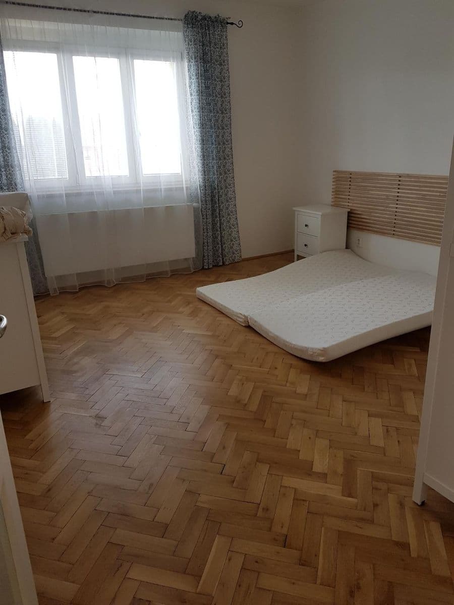 2 bedroom flat to rent, 60 m², Na Vyhlídce, Prague, Prague 2 bedroom flat to rent, 60 m², Na Vyhlídce, Prague, Prague