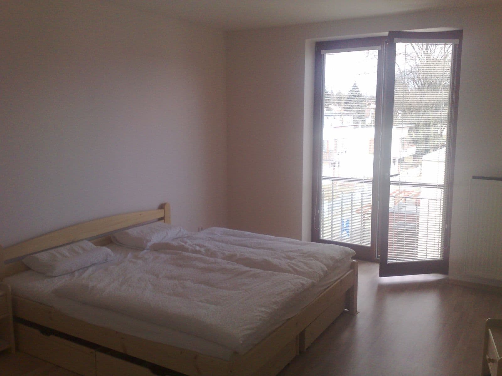 1 bedroom with open-plan kitchen flat to rent, 49 m², Ohradní, Kamenice, Středočeský Region 1 bedroom with open-plan kitchen flat to rent, 49 m², Ohradní, Kamenice, Středočeský Region