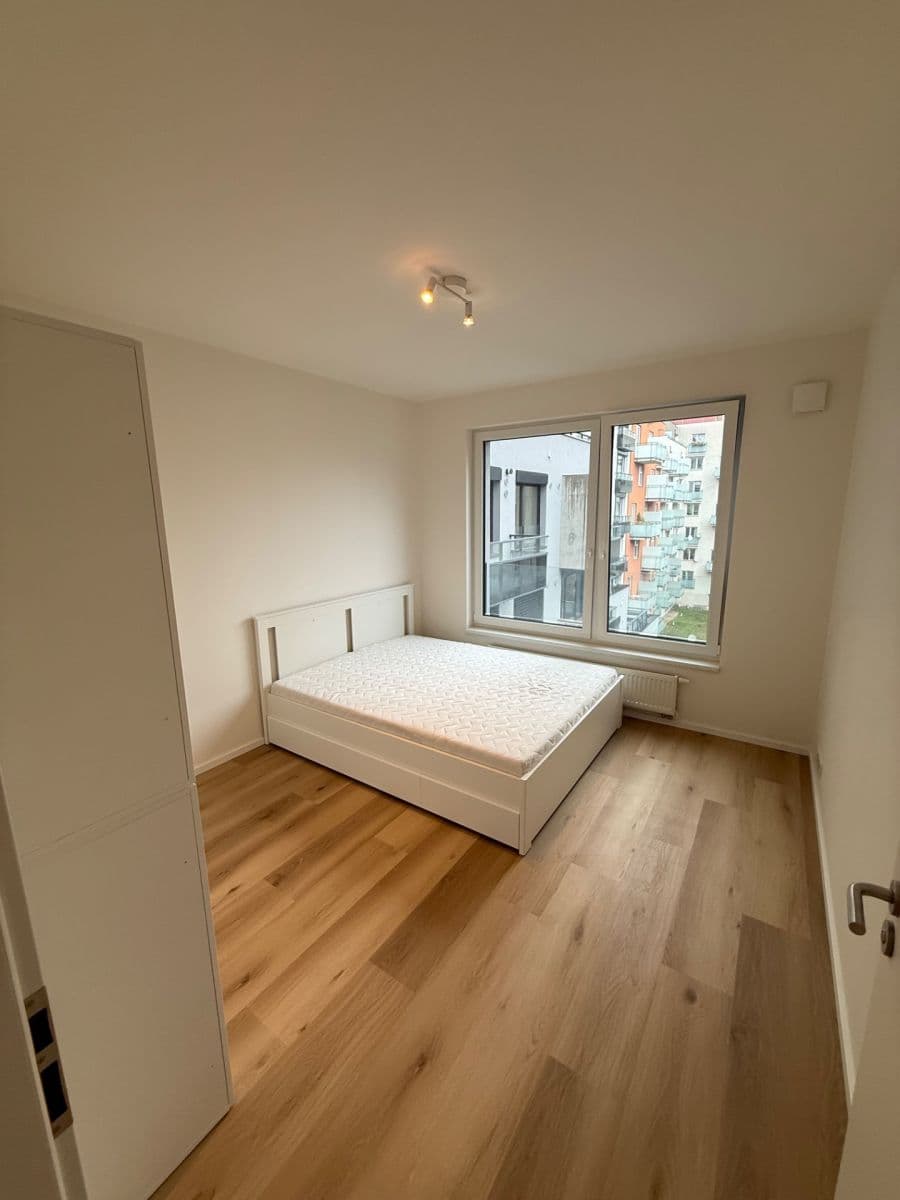 1 bedroom with open-plan kitchen flat to rent, 47 m², Hodkovická, Prague, Prague 1 bedroom with open-plan kitchen flat to rent, 47 m², Hodkovická, Prague, Prague