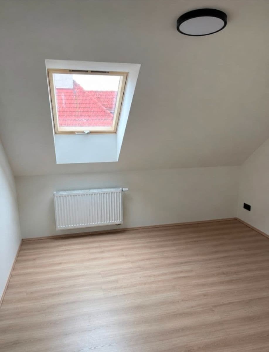 2 bedroom with open-plan kitchen flat to rent, 75 m², Zelený pruh, Prague, Prague 2 bedroom with open-plan kitchen flat to rent, 75 m², Zelený pruh, Prague, Prague