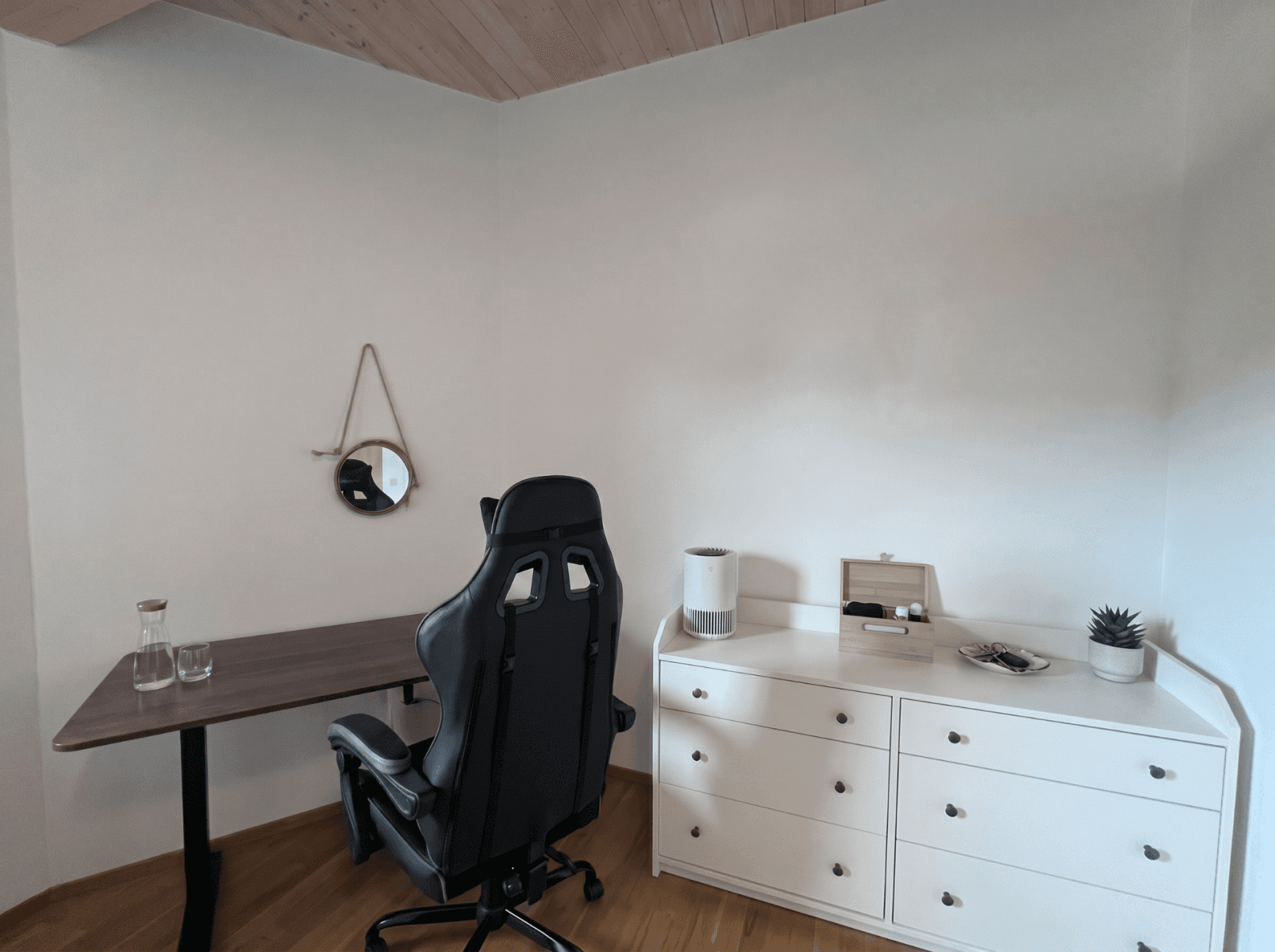 3 bedroom with open-plan kitchen flat to rent, 99 m², Drtinova, Prague, Prague 3 bedroom with open-plan kitchen flat to rent, 99 m², Drtinova, Prague, Prague