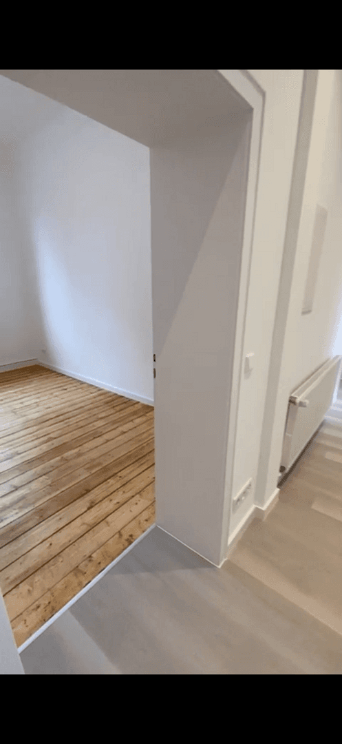 4 bedroom flat to rent, 80 m², Maternusstraße 39, Köln, North Rhine-Westphalia 4 bedroom flat to rent, 80 m², Maternusstraße 39, Köln, North Rhine-Westphalia