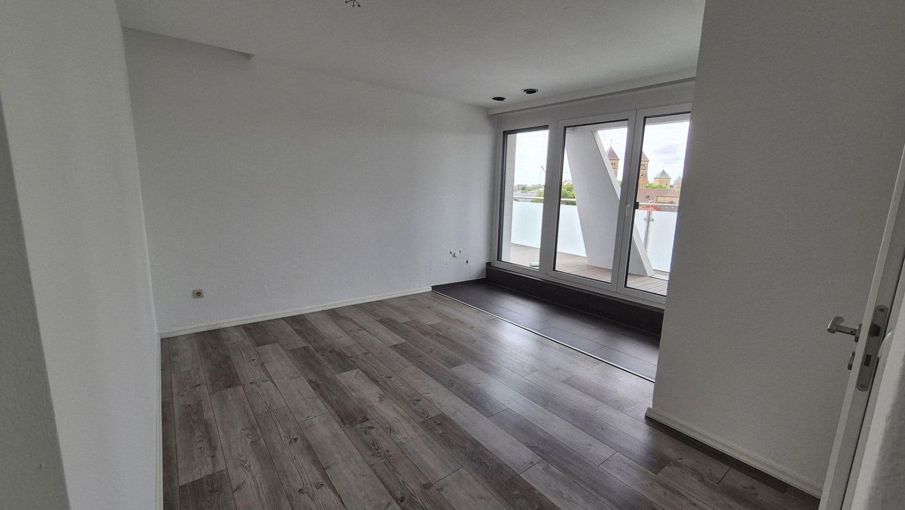 5 bedroom flat to rent, 150 m², Osnabrück, Lower Saxony 5 bedroom flat to rent, 150 m², Osnabrück, Lower Saxony