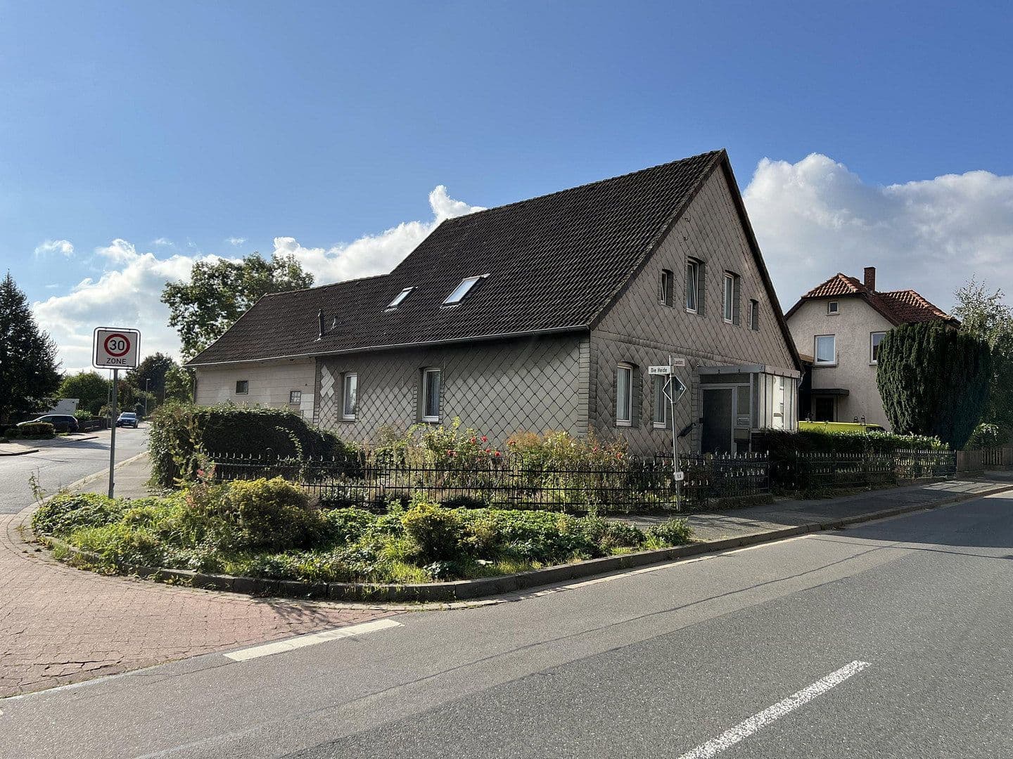 plot for sale, 629 m², Landstraße 52, Barsinghausen, Lower Saxony plot for sale, 629 m², Landstraße 52, Barsinghausen, Lower Saxony