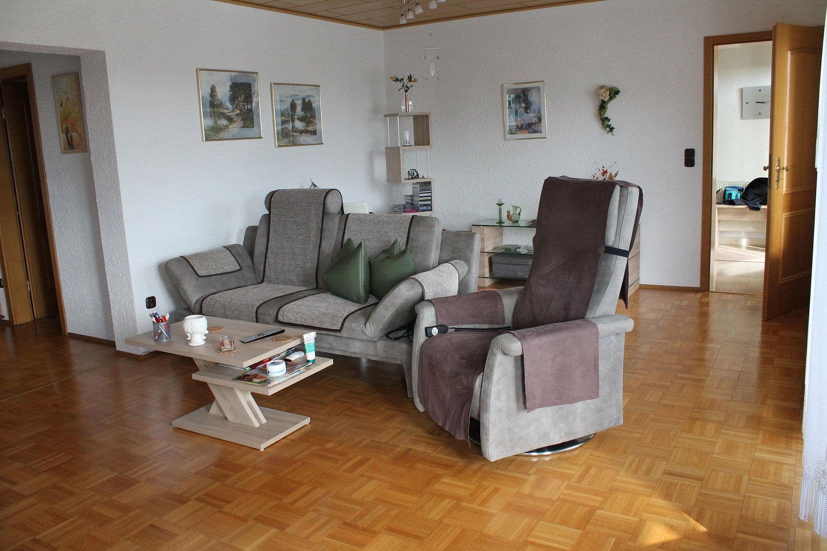 2 bedroom with open-plan kitchen flat to rent, 104 m², Büchelbergweg 24, Sulzdorf an der Lederhecke, Bavaria 2 bedroom with open-plan kitchen flat to rent, 104 m², Büchelbergweg 24, Sulzdorf an der Lederhecke, Bavaria