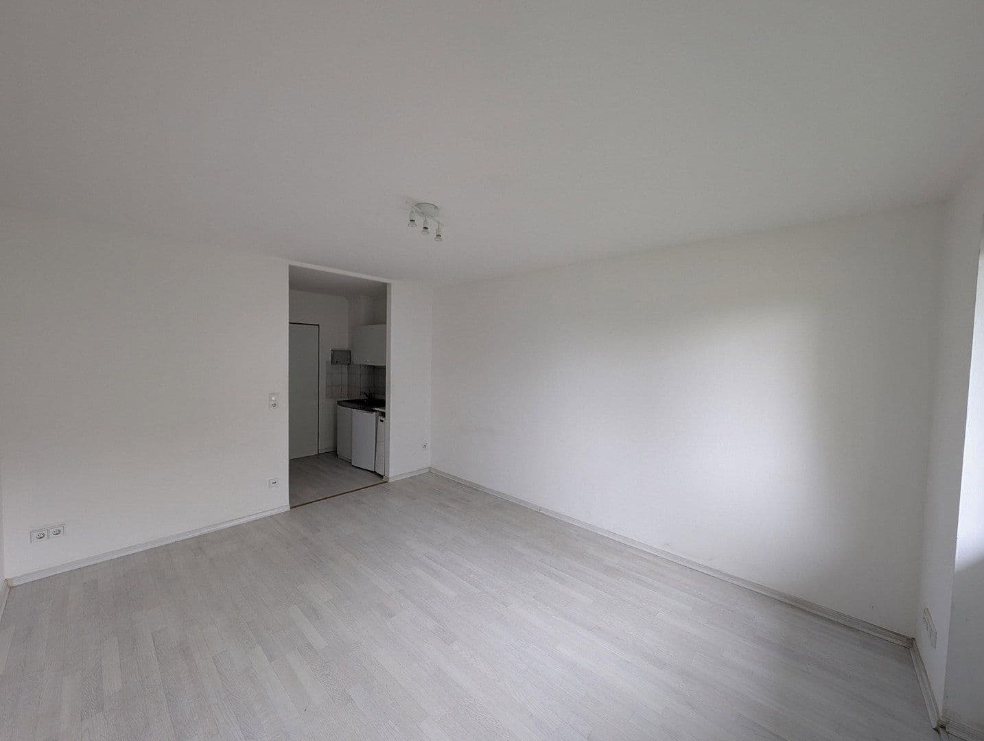 1 bedroom flat to rent, 22 m², Moislinger Allee 99, Lübeck, Schleswig-Holstein 1 bedroom flat to rent, 22 m², Moislinger Allee 99, Lübeck, Schleswig-Holstein