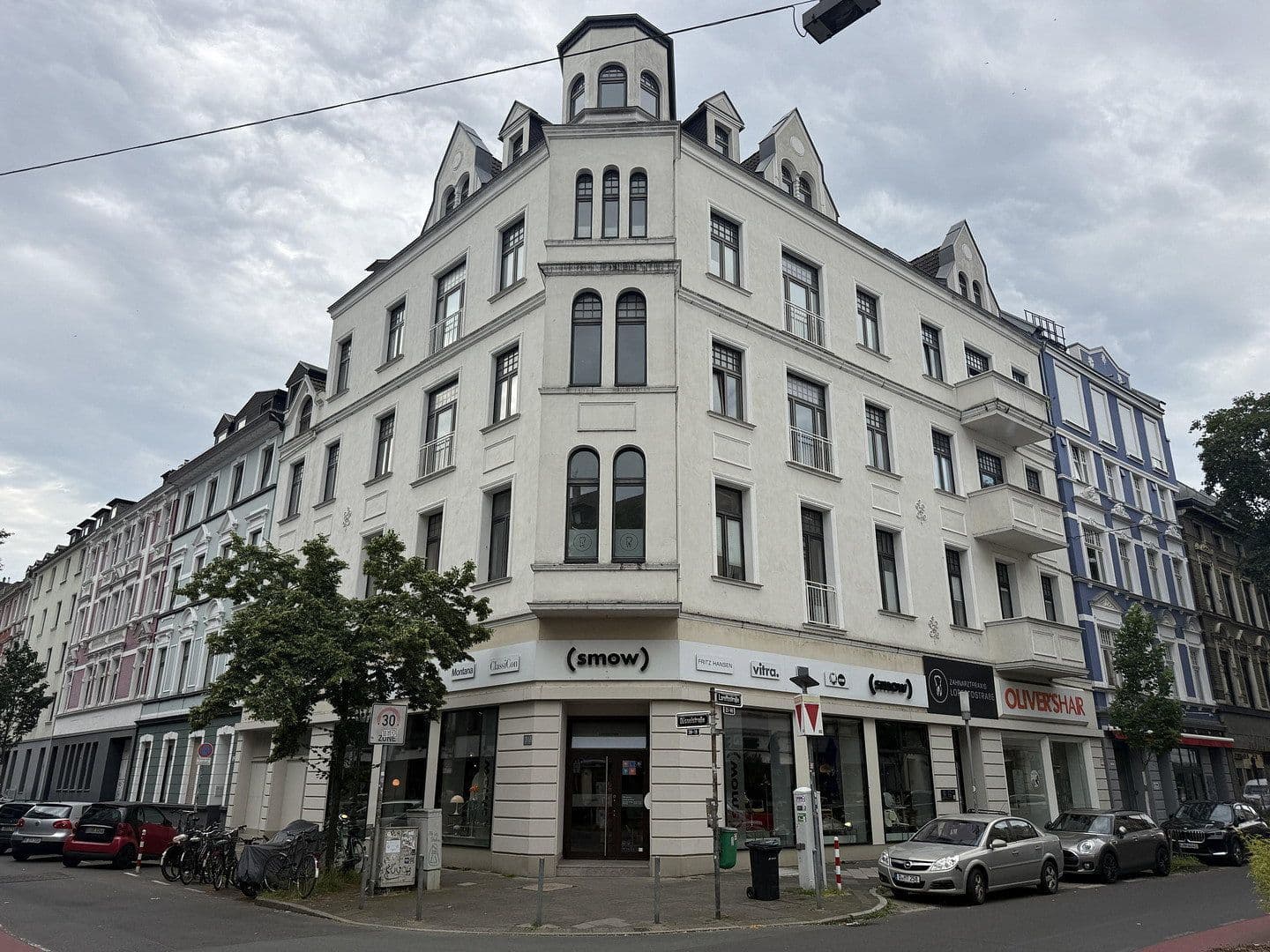 3 bedroom with open-plan kitchen flat for sale, 158 m², Düsseldorf, North Rhine-Westphalia 3 bedroom with open-plan kitchen flat for sale, 158 m², Düsseldorf, North Rhine-Westphalia
