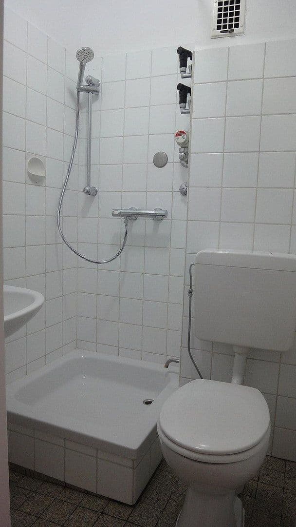 1 bedroom flat for sale, 24 m², Holzbachstr. 18, Germering, Bavaria 1 bedroom flat for sale, 24 m², Holzbachstr. 18, Germering, Bavaria