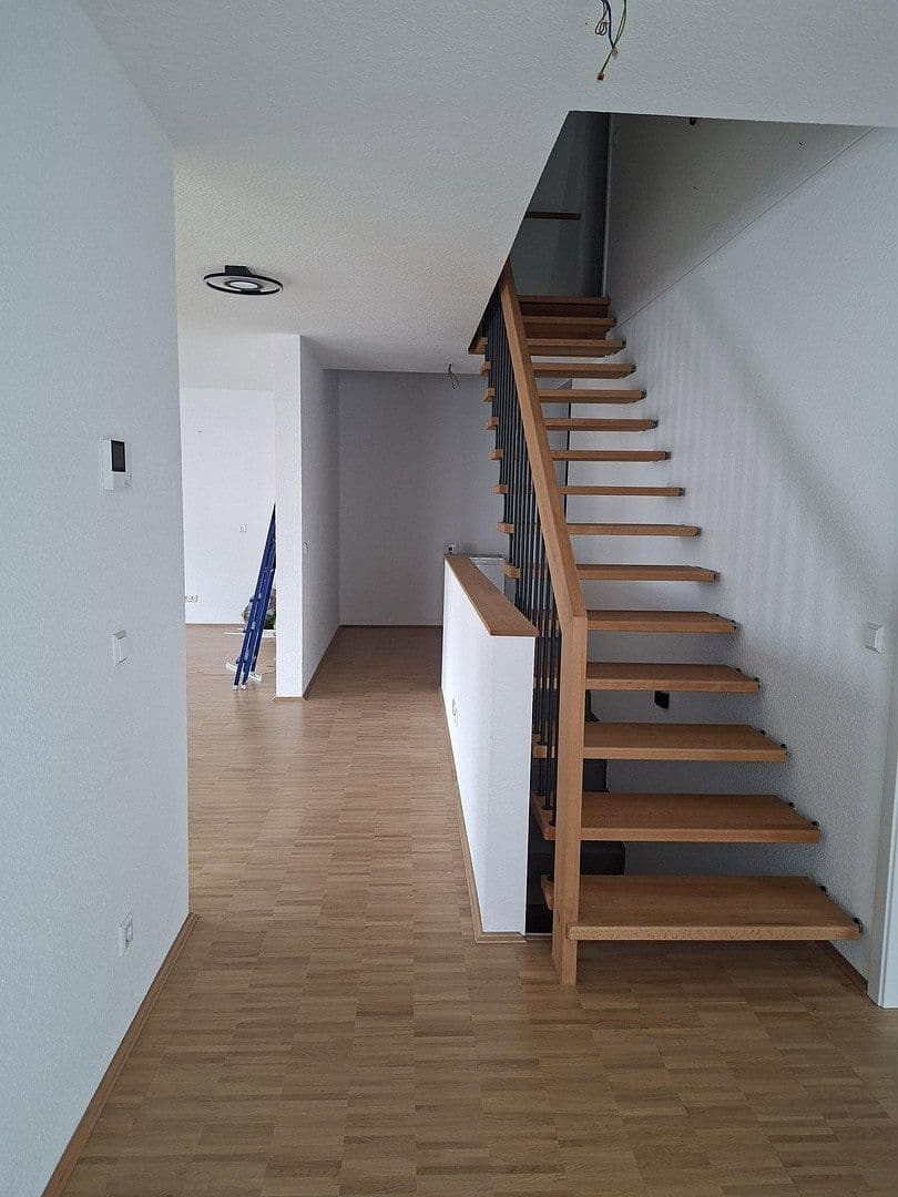 house to rent, 155 m², Neureuter Hauptstraße 314, Karlsruhe, Baden-Württemberg house to rent, 155 m², Neureuter Hauptstraße 314, Karlsruhe, Baden-Württemberg