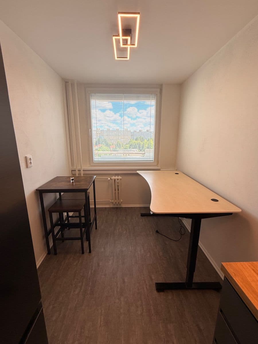 1 bedroom with open-plan kitchen flat to rent, 46 m², Neustupného, Prague, Prague 1 bedroom with open-plan kitchen flat to rent, 46 m², Neustupného, Prague, Prague