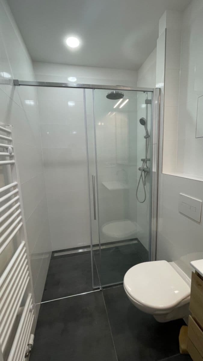 2 bedroom flat to rent, 45 m², Nikoly Tesly, Prague, Prague 2 bedroom flat to rent, 45 m², Nikoly Tesly, Prague, Prague
