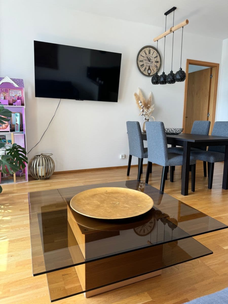 1 bedroom with open-plan kitchen flat to rent, 60 m², Sanderova, Prague, Prague 1 bedroom with open-plan kitchen flat to rent, 60 m², Sanderova, Prague, Prague