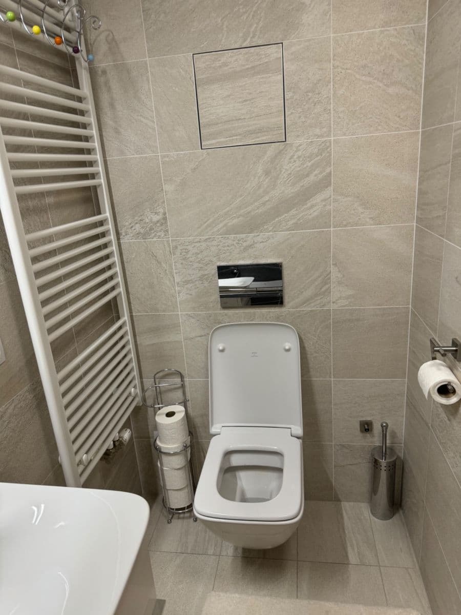 1 bedroom with open-plan kitchen flat to rent, 60 m², Sanderova, Prague, Prague 1 bedroom with open-plan kitchen flat to rent, 60 m², Sanderova, Prague, Prague
