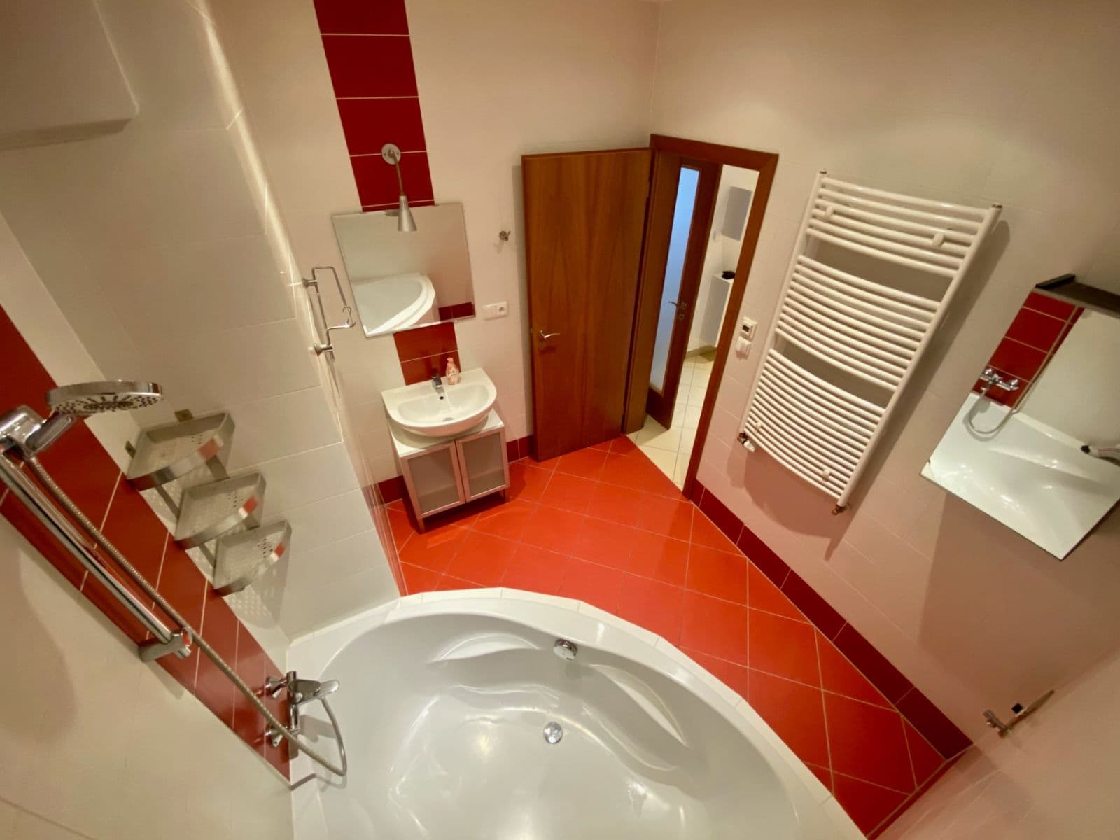 1 bedroom with open-plan kitchen flat to rent, 77 m², Miroslava Hajna, Prague, Prague 1 bedroom with open-plan kitchen flat to rent, 77 m², Miroslava Hajna, Prague, Prague