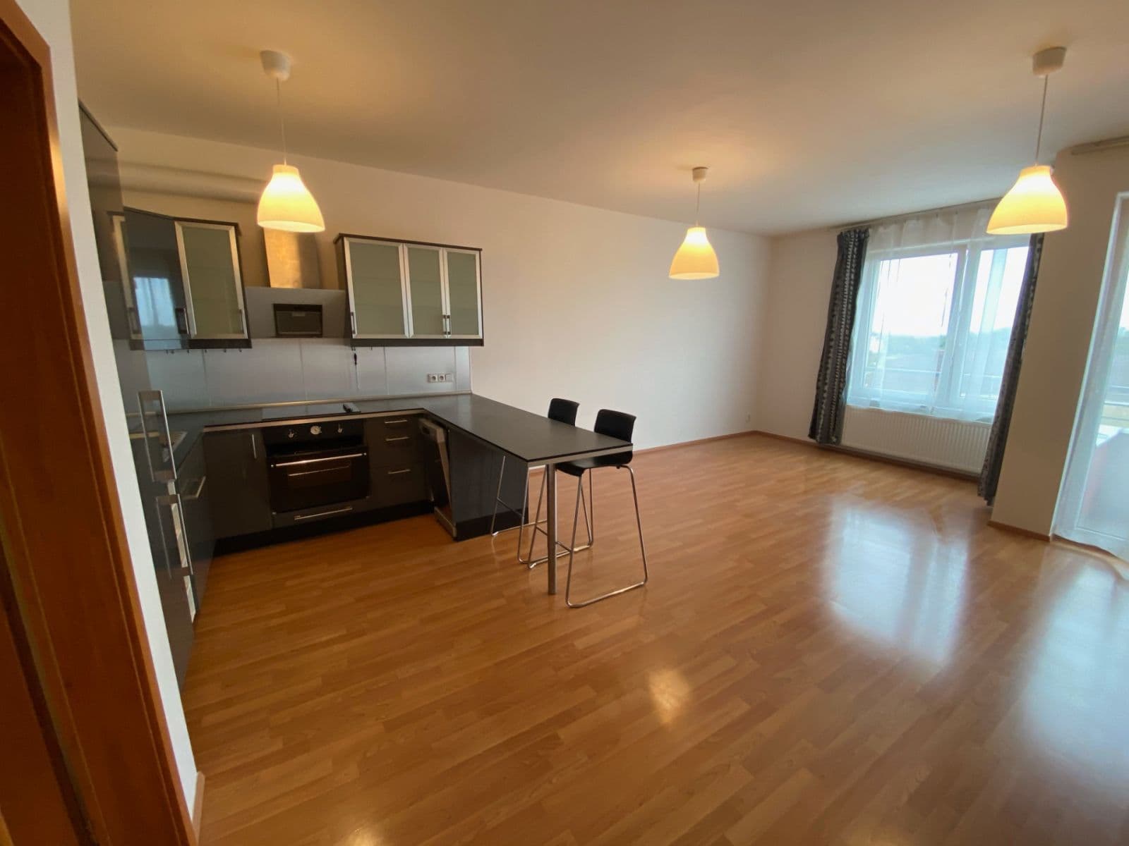 1 bedroom with open-plan kitchen flat to rent, 77 m², Miroslava Hajna, Prague, Prague 1 bedroom with open-plan kitchen flat to rent, 77 m², Miroslava Hajna, Prague, Prague