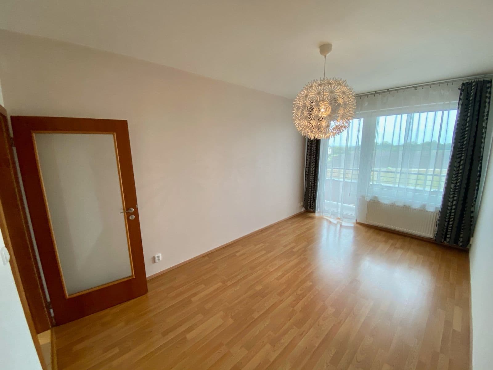 1 bedroom with open-plan kitchen flat to rent, 77 m², Miroslava Hajna, Prague, Prague 1 bedroom with open-plan kitchen flat to rent, 77 m², Miroslava Hajna, Prague, Prague
