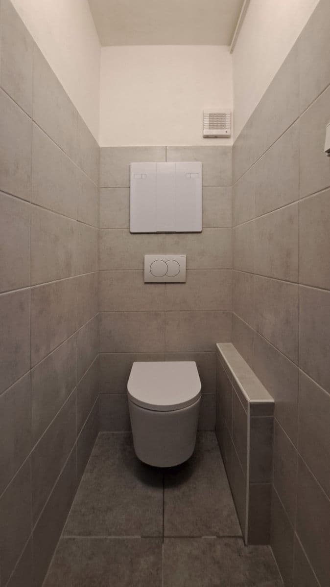 3 bedroom flat to rent, 75 m², Haklova, Hostivice, Středočeský Region 3 bedroom flat to rent, 75 m², Haklova, Hostivice, Středočeský Region