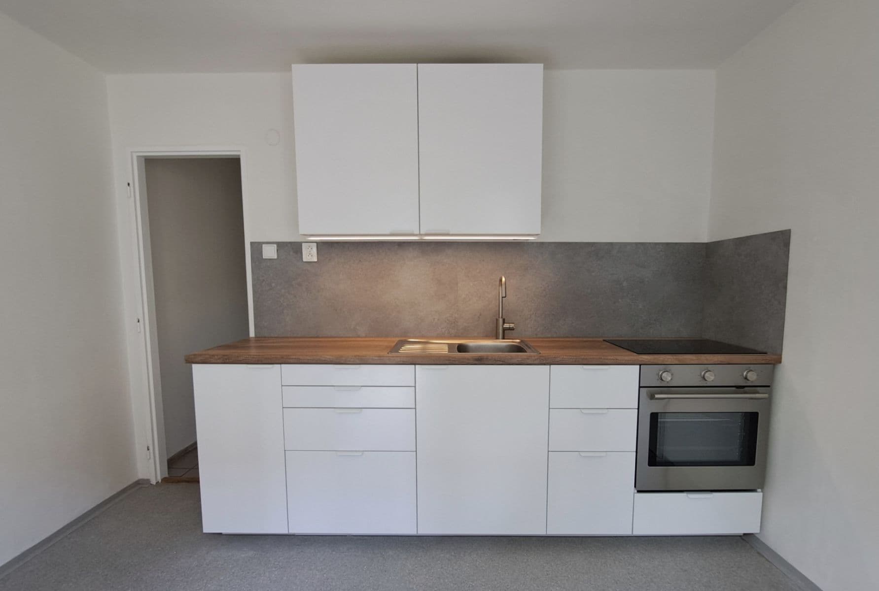 3 bedroom flat to rent, 75 m², Haklova, Hostivice, Středočeský Region 3 bedroom flat to rent, 75 m², Haklova, Hostivice, Středočeský Region