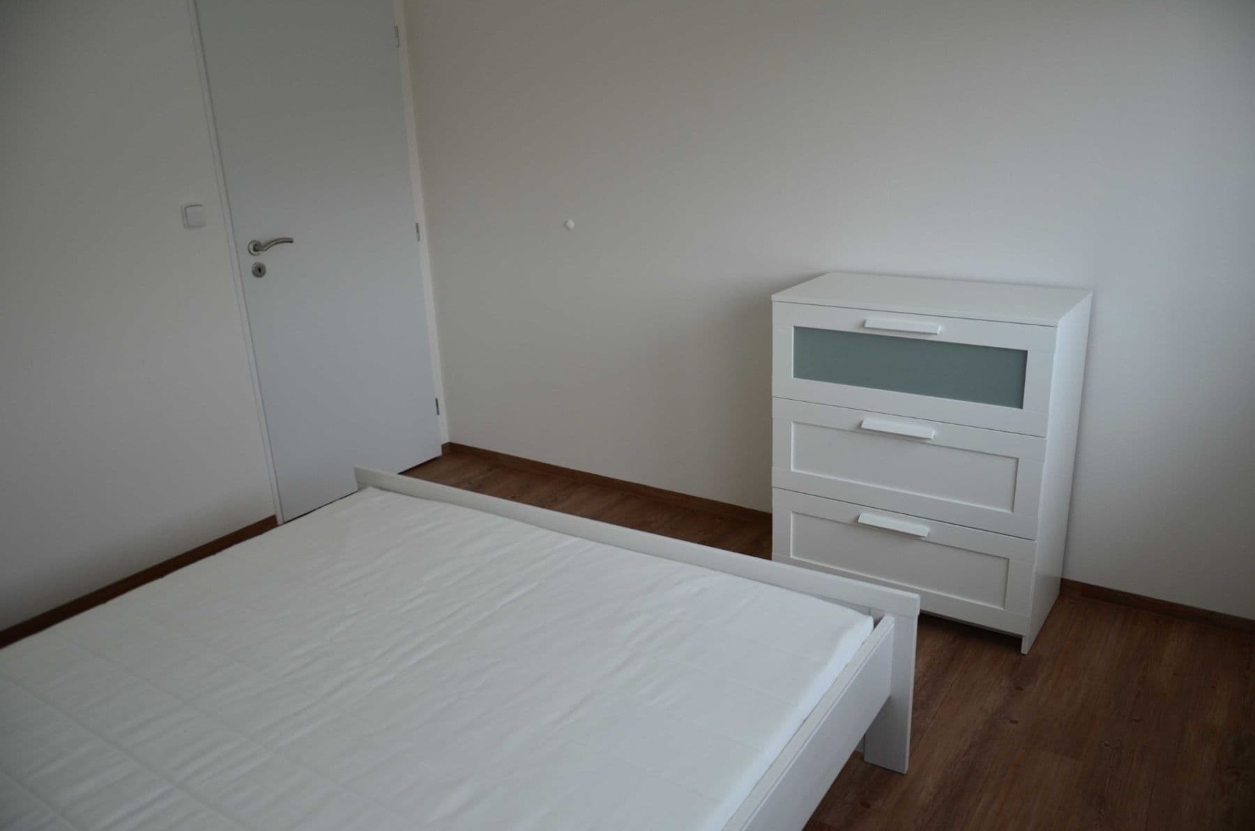 1 bedroom with open-plan kitchen flat to rent, 43 m², Šafaříkova, Brno, Jihomoravský Region 1 bedroom with open-plan kitchen flat to rent, 43 m², Šafaříkova, Brno, Jihomoravský Region