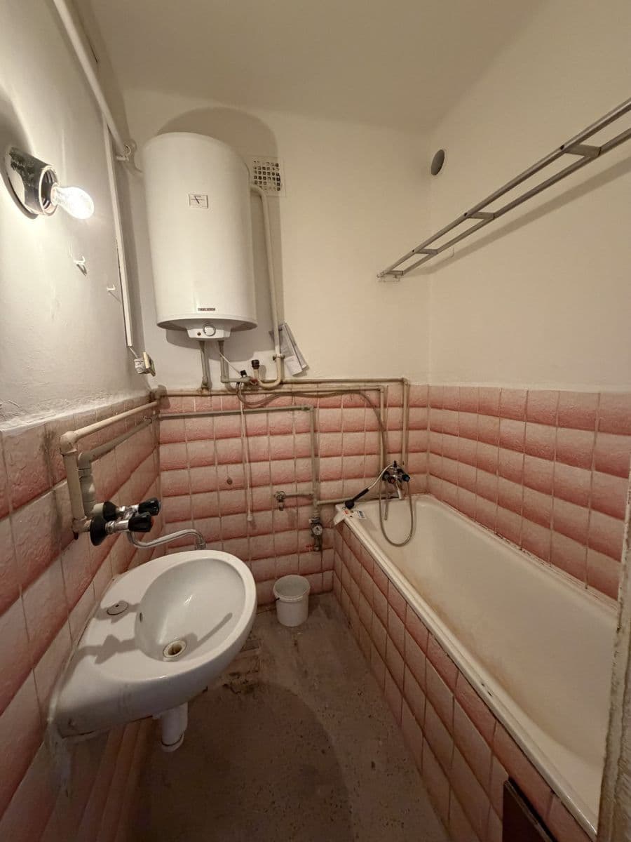 2 bedroom flat for sale, 80 m², Bílina, Ústecký Region 2 bedroom flat for sale, 80 m², Bílina, Ústecký Region