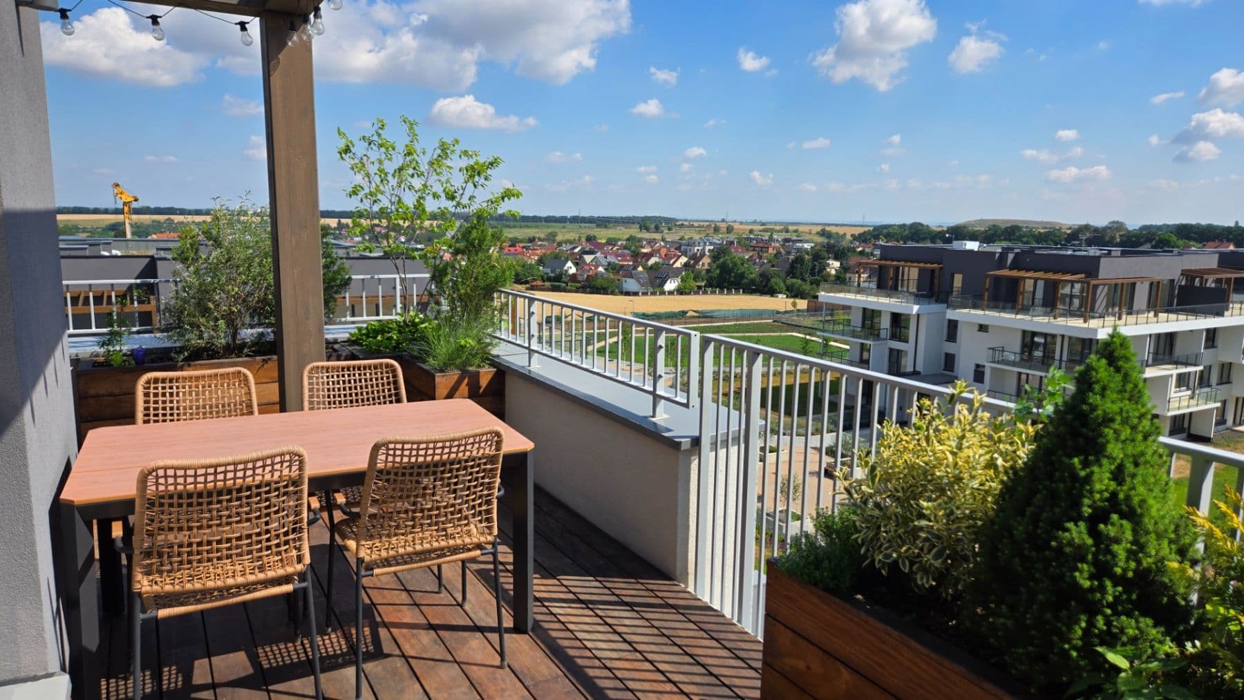 2 bedroom with open-plan kitchen flat to rent, 99 m², K Beranovu, Prague, Prague 2 bedroom with open-plan kitchen flat to rent, 99 m², K Beranovu, Prague, Prague