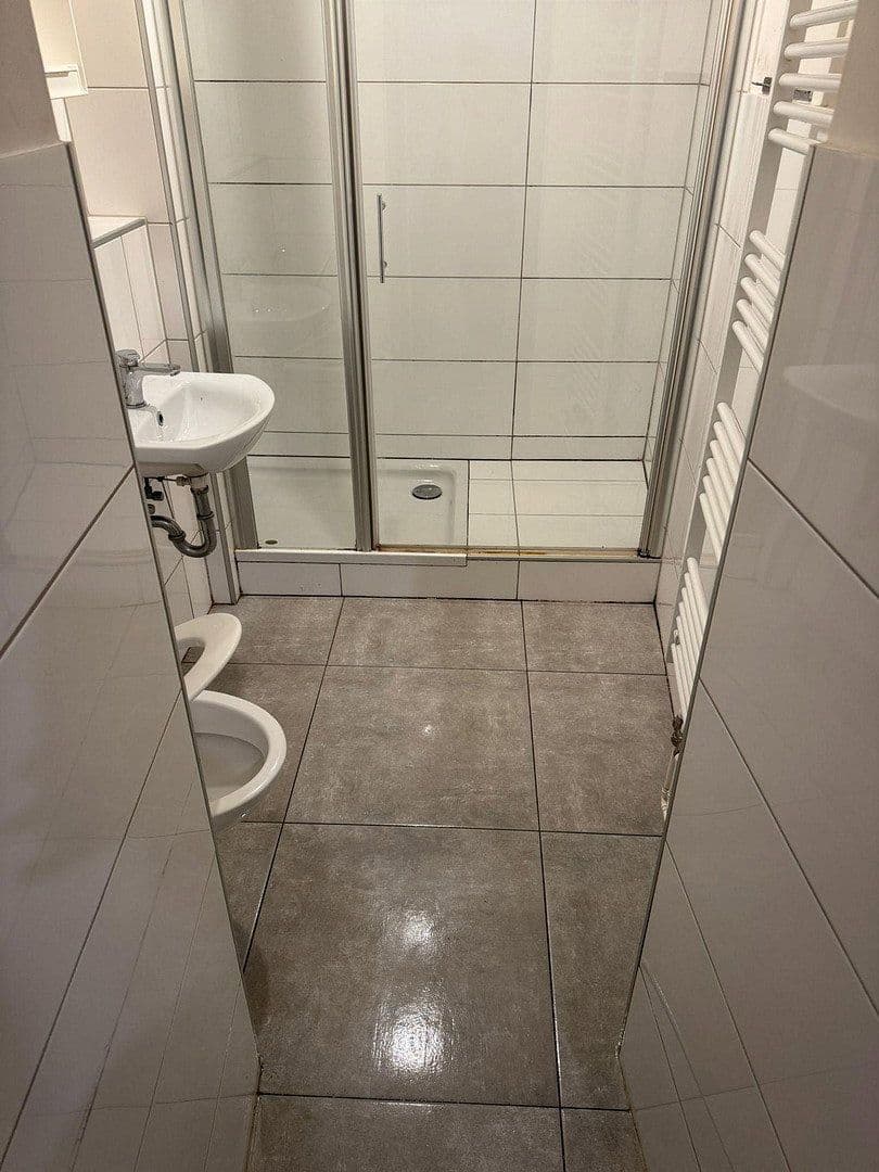 2 bedroom with open-plan kitchen flat to rent, 83 m², Langerfelder Straße 47, Wuppertal, North Rhine-Westphalia 2 bedroom with open-plan kitchen flat to rent, 83 m², Langerfelder Straße 47, Wuppertal, North Rhine-Westphalia