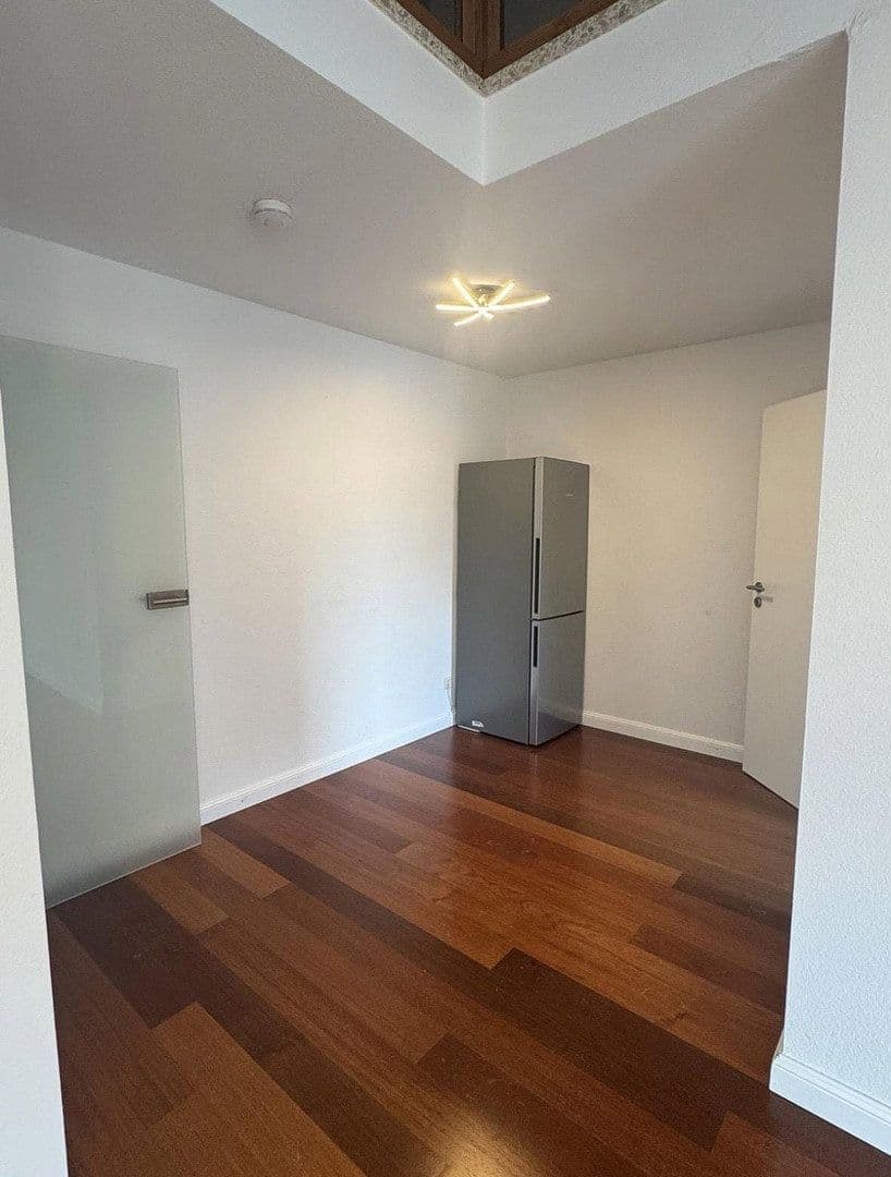 Studio flat for sale, 79 m², Kaiserslautern, Rhineland-Palatinate Studio flat for sale, 79 m², Kaiserslautern, Rhineland-Palatinate