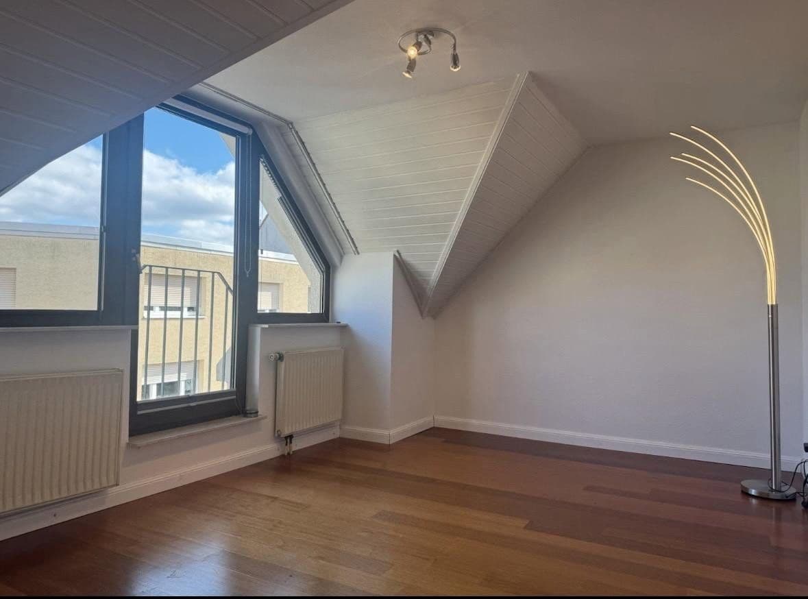 Studio flat for sale, 79 m², Kaiserslautern, Rhineland-Palatinate Studio flat for sale, 79 m², Kaiserslautern, Rhineland-Palatinate