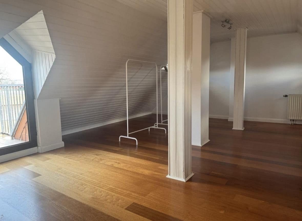Studio flat for sale, 79 m², Kaiserslautern, Rhineland-Palatinate Studio flat for sale, 79 m², Kaiserslautern, Rhineland-Palatinate