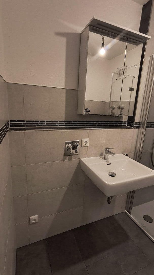 1 bedroom flat to rent, 35 m², Charles-von-Lindbergh-Straße 8 , 93049 Regensburg, Regensburg, Bavaria 1 bedroom flat to rent, 35 m², Charles-von-Lindbergh-Straße 8 , 93049 Regensburg, Regensburg, Bavaria