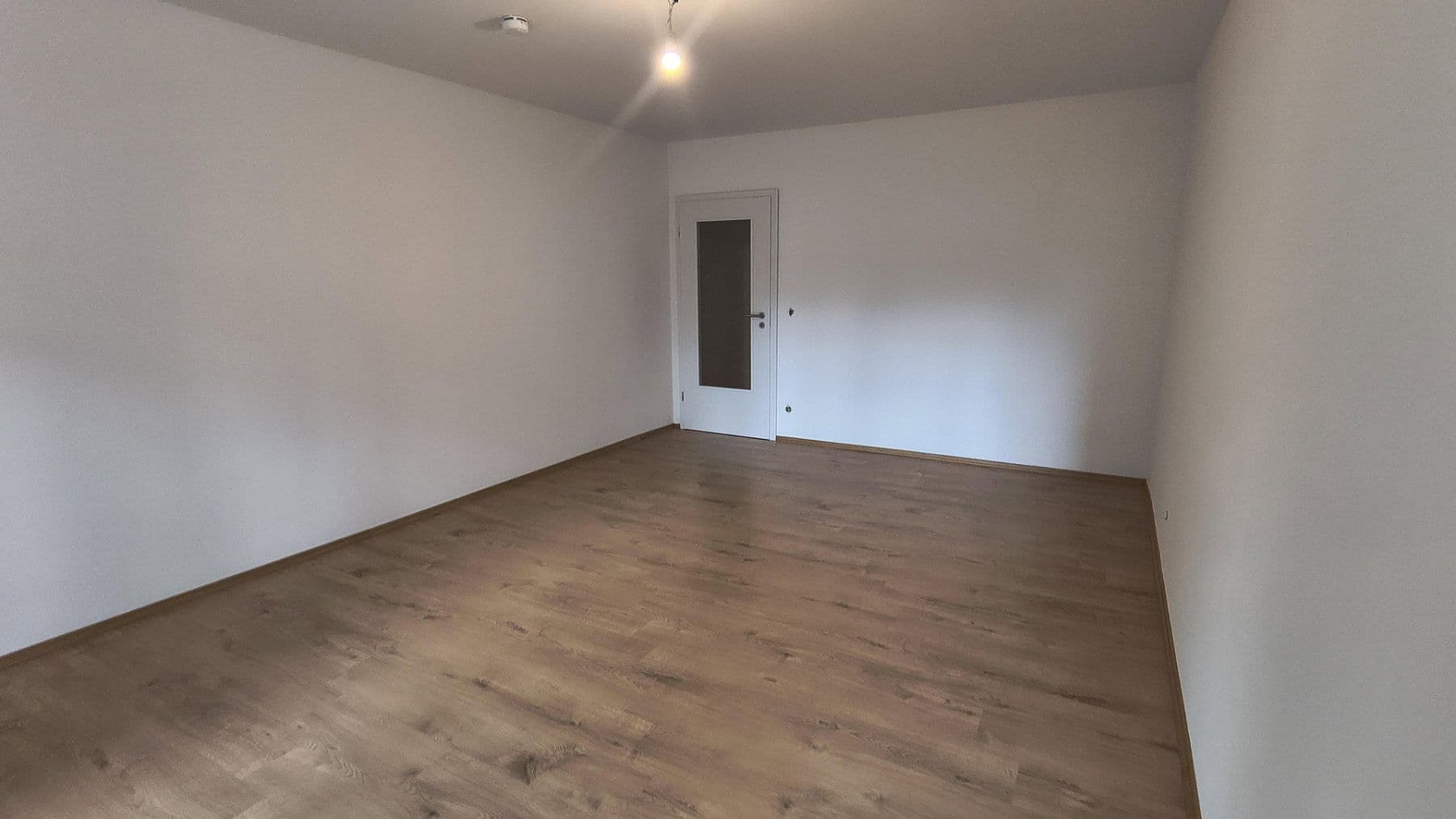 1 bedroom flat to rent, 35 m², Charles-von-Lindbergh-Straße 8 , 93049 Regensburg, Regensburg, Bavaria 1 bedroom flat to rent, 35 m², Charles-von-Lindbergh-Straße 8 , 93049 Regensburg, Regensburg, Bavaria
