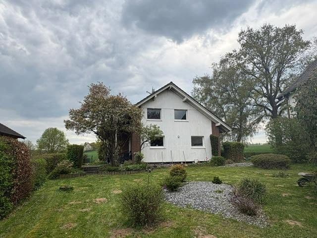 house for sale, 142 m², Brakel, North Rhine-Westphalia house for sale, 142 m², Brakel, North Rhine-Westphalia