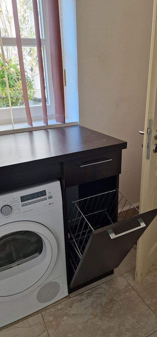 5 bedroom flat to rent, 176 m², Ansbach, Bavaria 5 bedroom flat to rent, 176 m², Ansbach, Bavaria