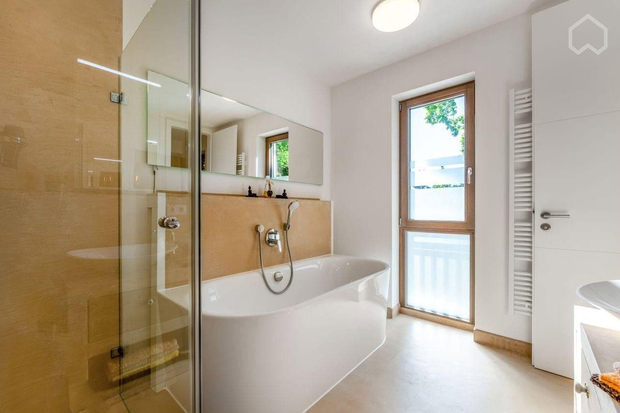 2 bedroom with open-plan kitchen flat for sale, 105 m², Erlangen, Bavaria 2 bedroom with open-plan kitchen flat for sale, 105 m², Erlangen, Bavaria