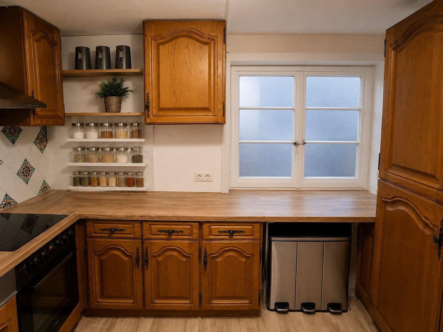 non-residential property to rent, 33 m², Marktstr. 12, Schieder-Schwalenberg, North Rhine-Westphalia non-residential property to rent, 33 m², Marktstr. 12, Schieder-Schwalenberg, North Rhine-Westphalia