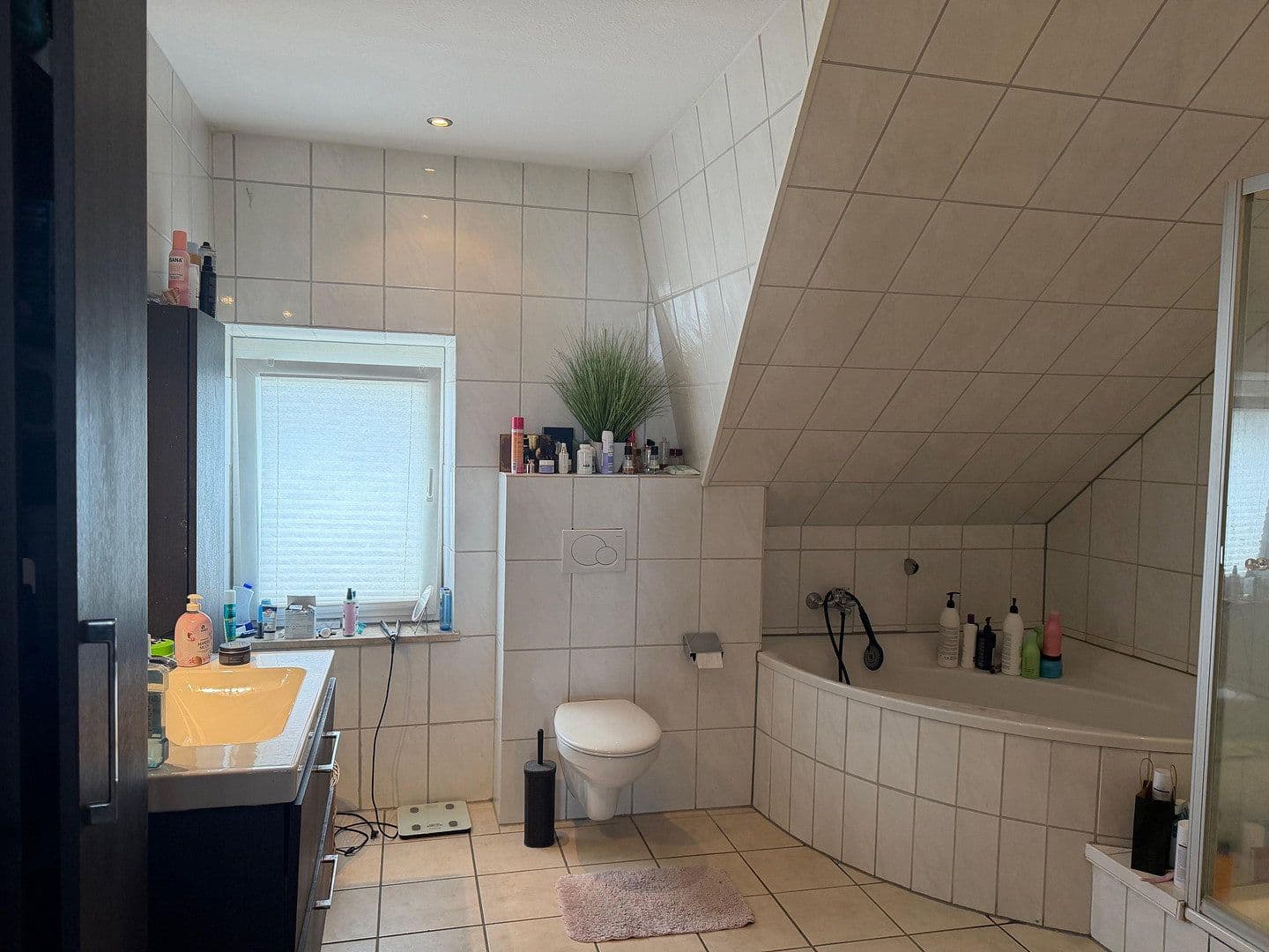 2 bedroom flat to rent, 65 m², Rathausstraße 17, Troisdorf, North Rhine-Westphalia 2 bedroom flat to rent, 65 m², Rathausstraße 17, Troisdorf, North Rhine-Westphalia